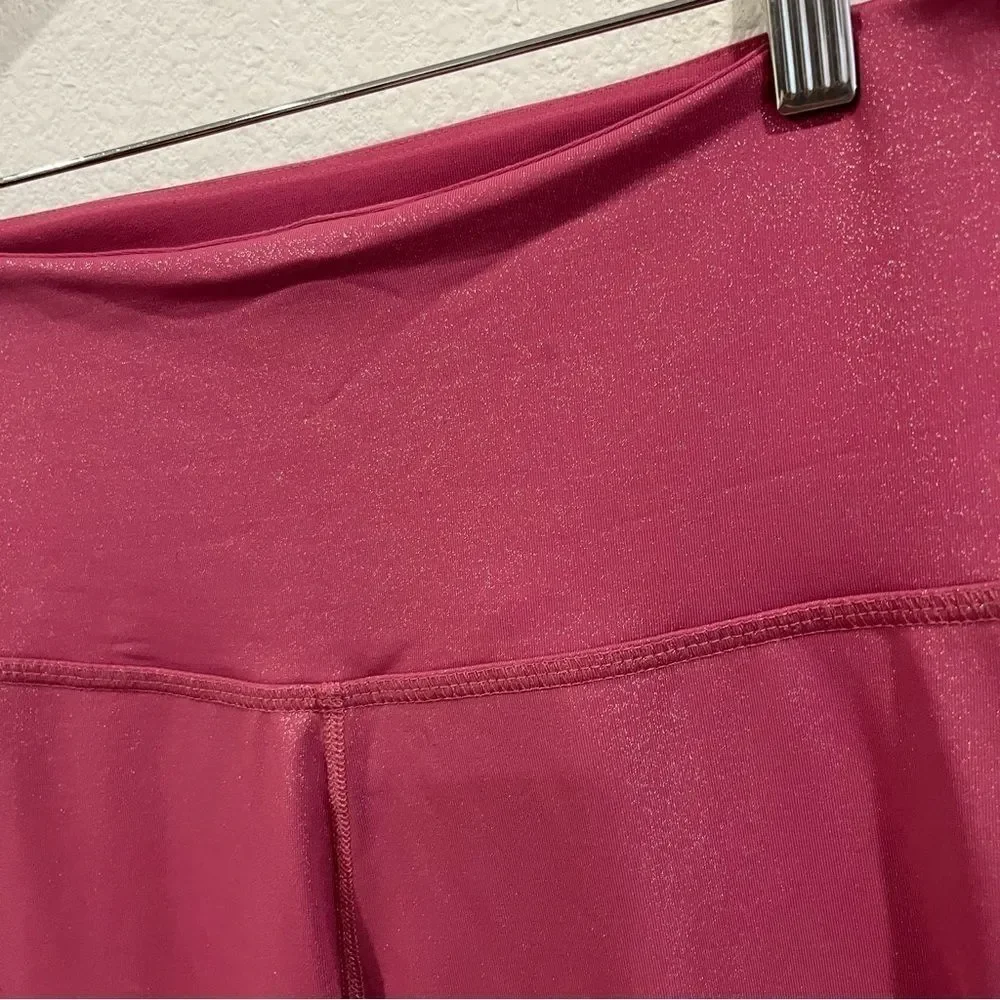 Beyond Yoga pink and gold sparkle high rise leggings size X-Large